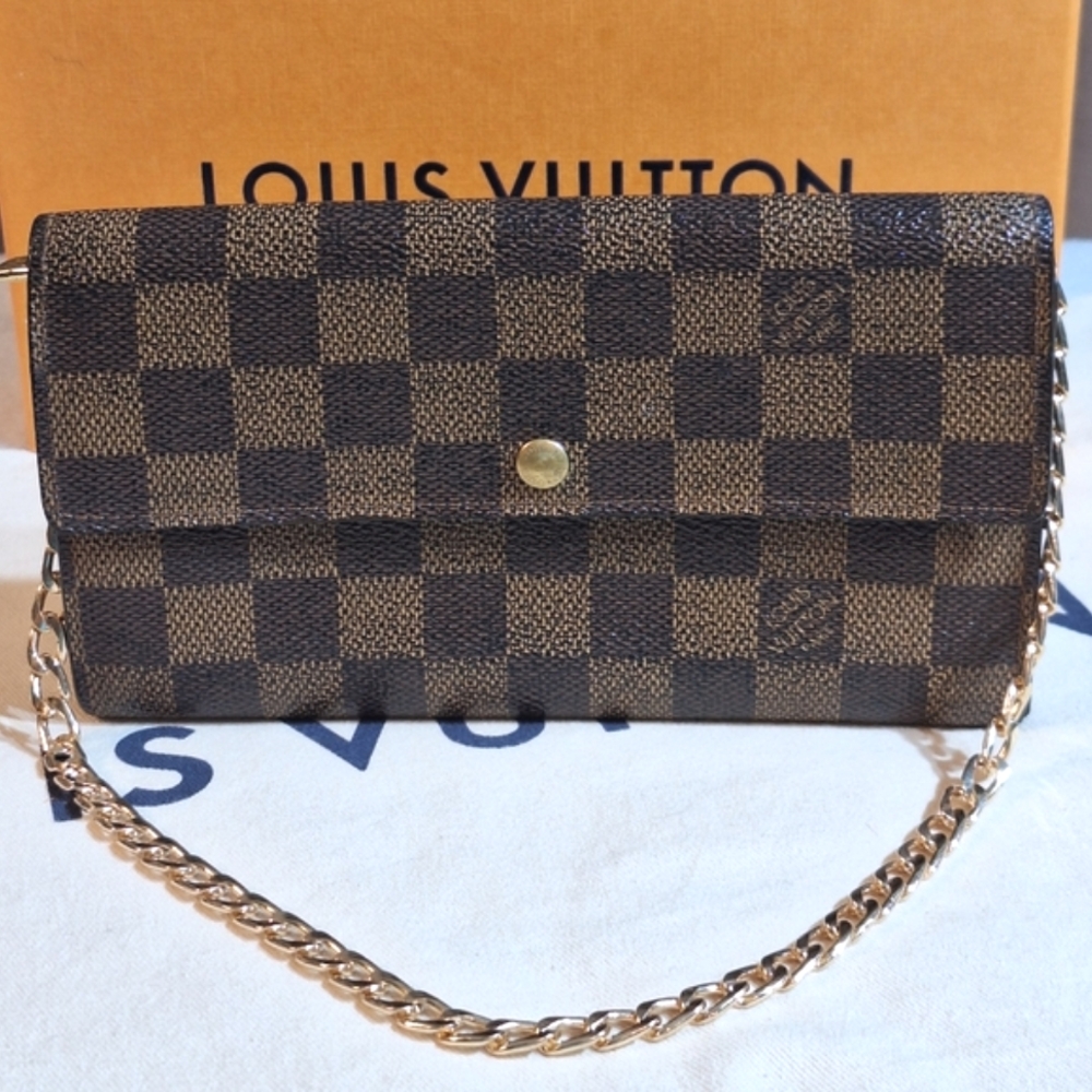 Louis Vuitton Damier Sarah Wallet